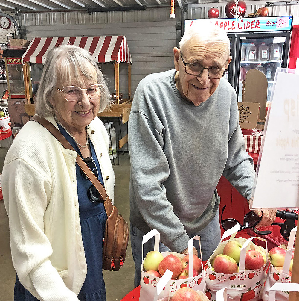 Park Place Assisted Living folks at apple orchard